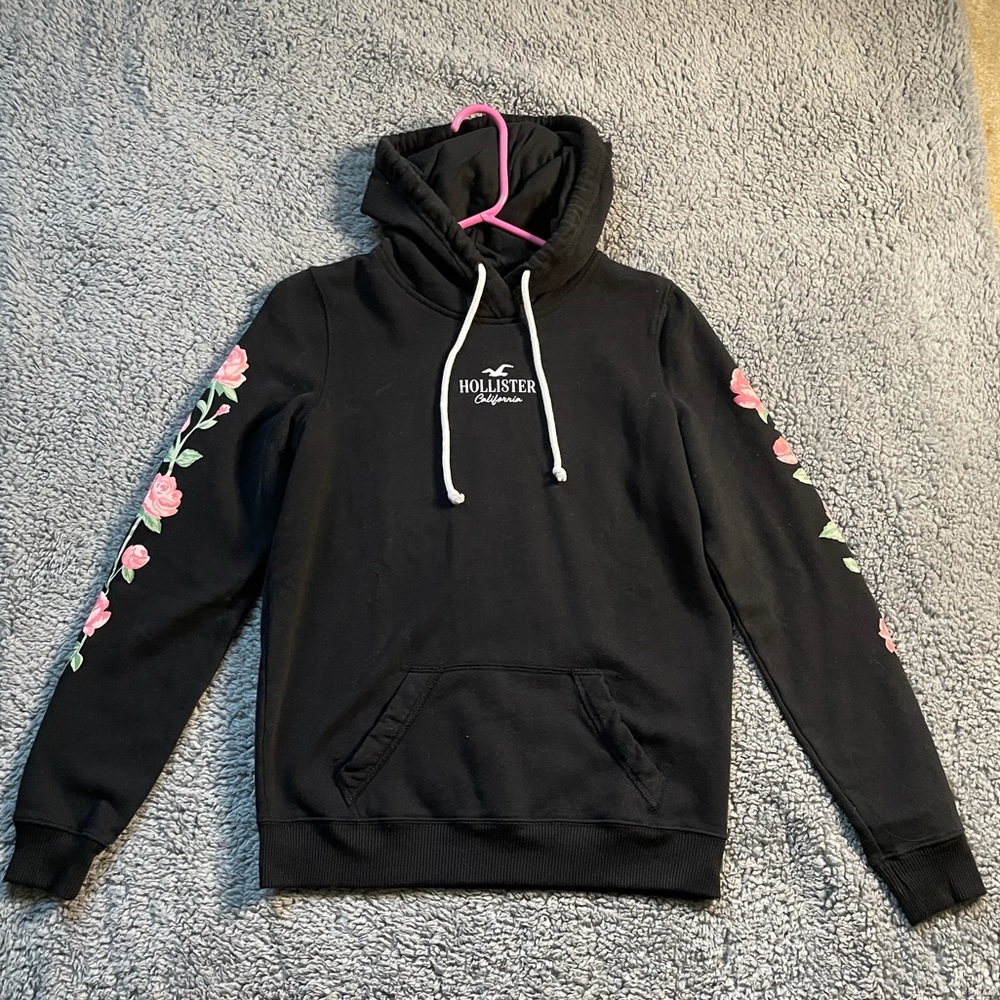 Hollister sweatshirt
